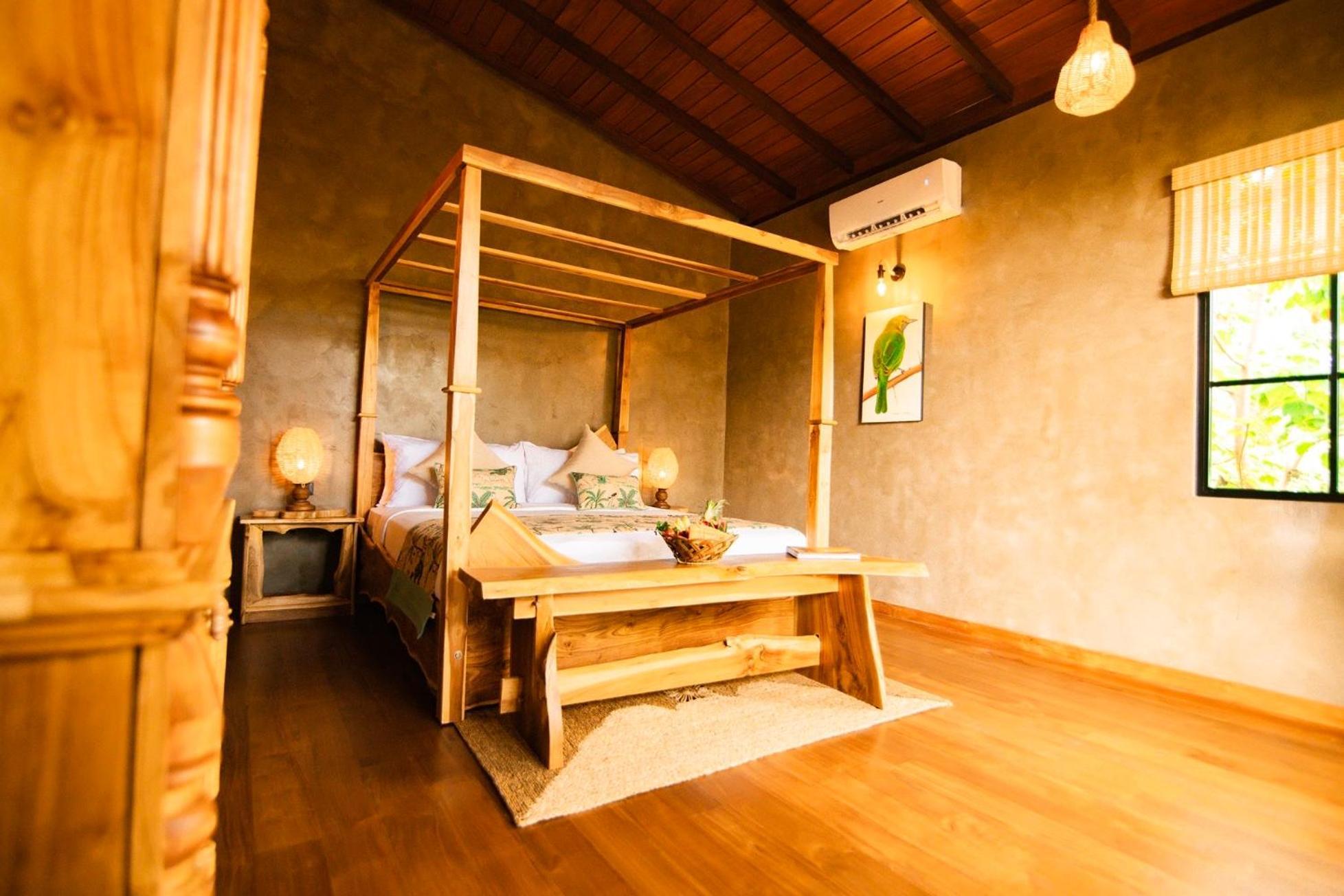 Flameback Eco Lodge Tissamaharama Buitenkant foto
